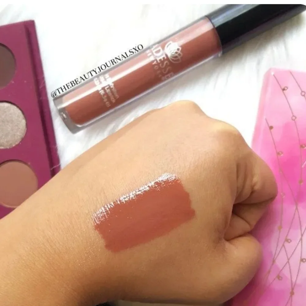🧚‍♀️Adesse New York DISCONTINUED High Definition Liquid Lipstick NWT